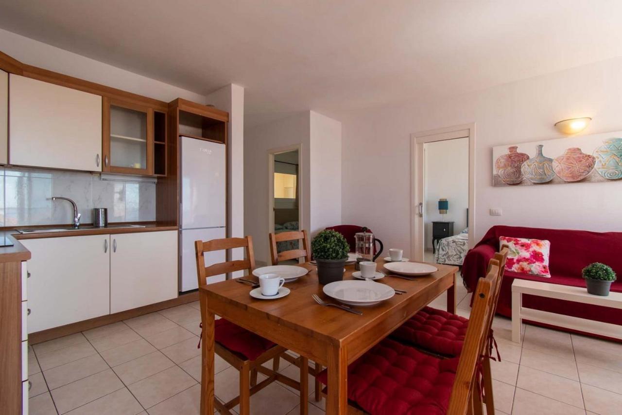 Sunset - 2 Bedroom Apartment Адехе Экстерьер фото