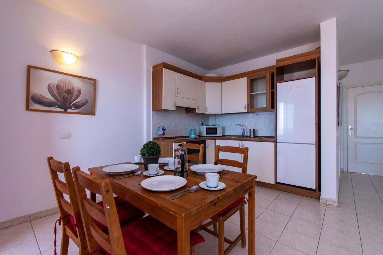 Sunset - 2 Bedroom Apartment Адехе Экстерьер фото