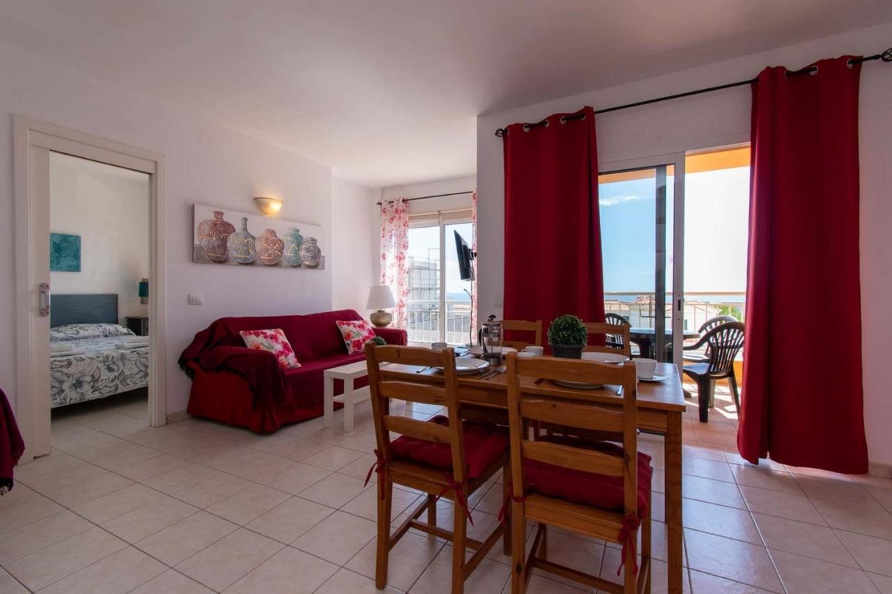 Sunset - 2 Bedroom Apartment Адехе Экстерьер фото